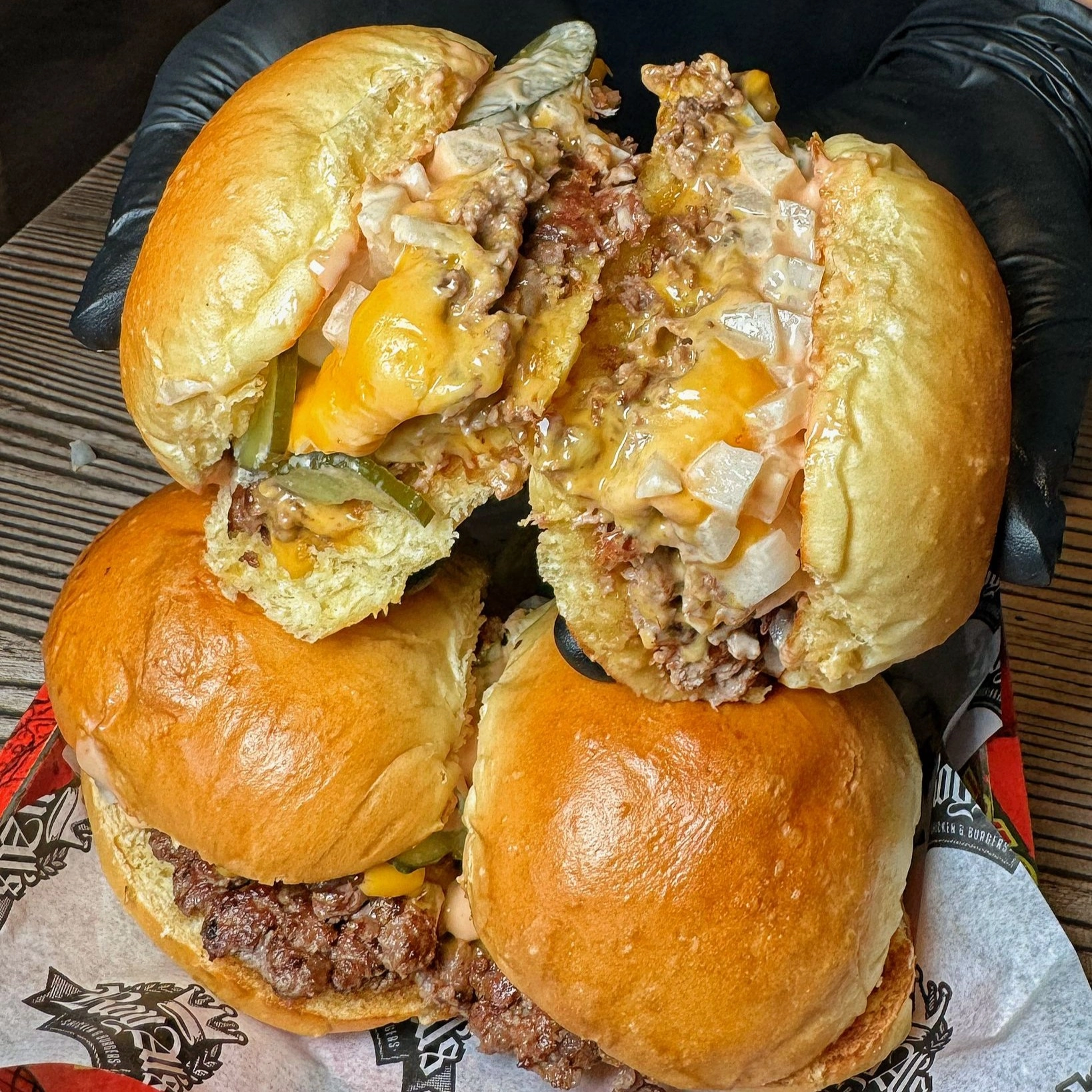 RoyAl's Chicken and Burgers Burger of the Week: The White Castle Sliders 1x1