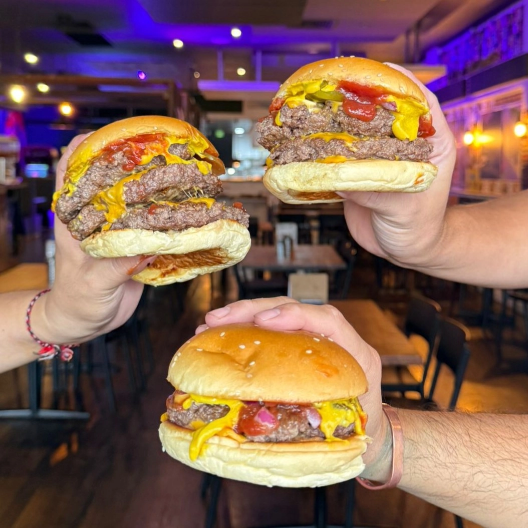 RoyAls with Cheese Royals Burger of the Week